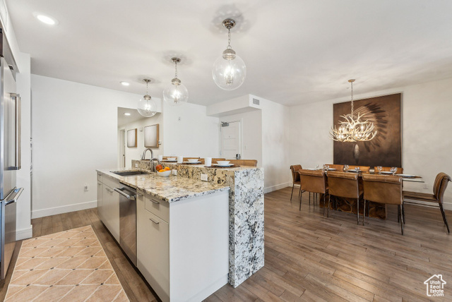 Photo 11 for MLS #2070598 at 820 Park Ave #203