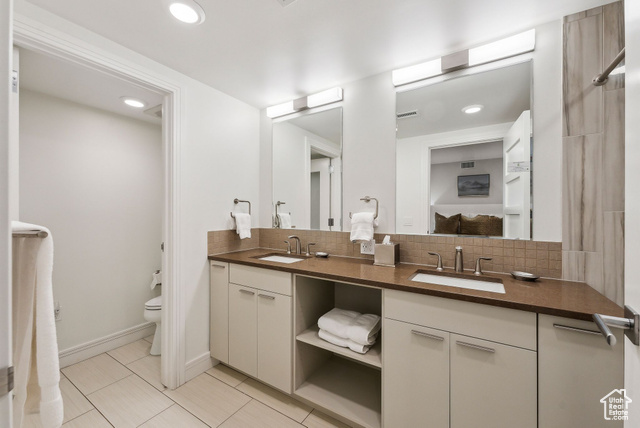 Photo 28 for MLS #2070598 at 820 Park Ave #203