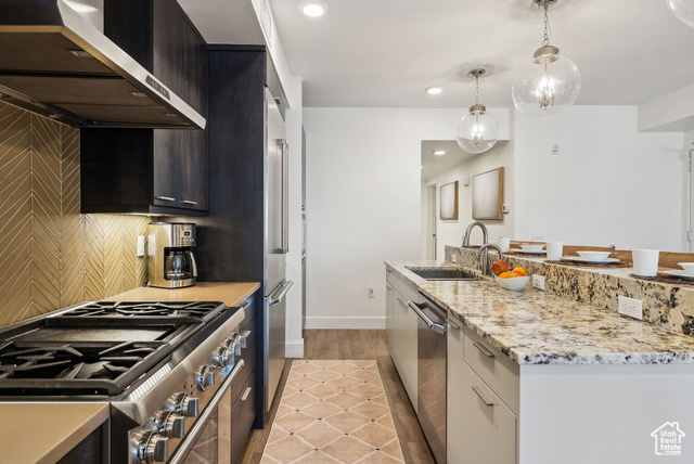 Photo 10 for MLS #2070598 at 820 Park Ave #203