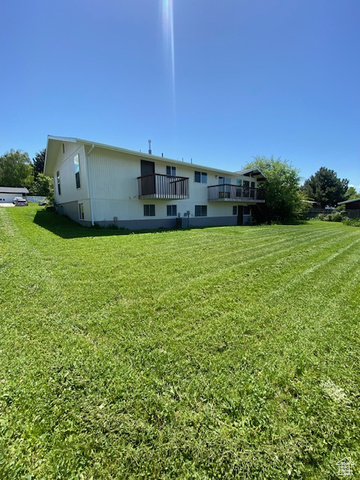 Photo 3 for MLS #2070644 at 525 S 75 West