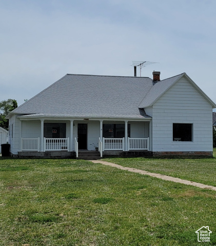 5949 W 5700 S, Hooper UT 84315