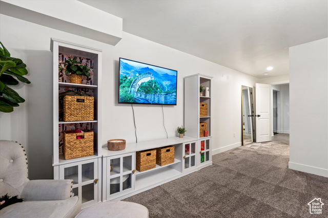 Photo 33 for MLS #2070661 at 4823 W Mossley Dr