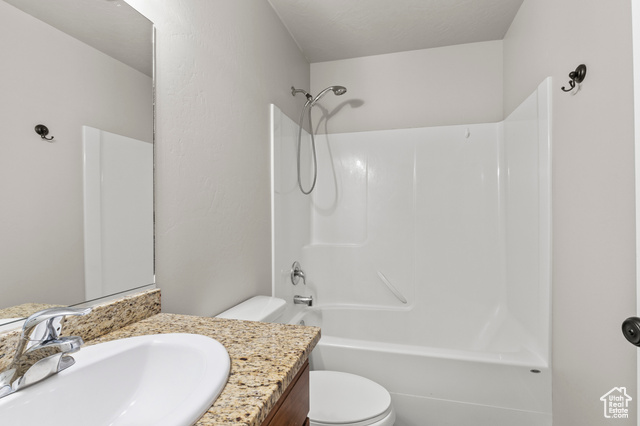 Photo 19 for MLS #2070711 at 2174 S 1450 West
