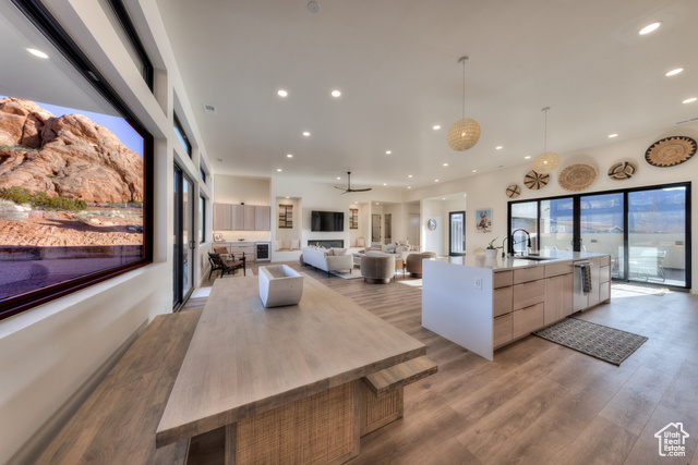 Photo 15 for MLS #2070837 at 2195 S Salida Del Sol