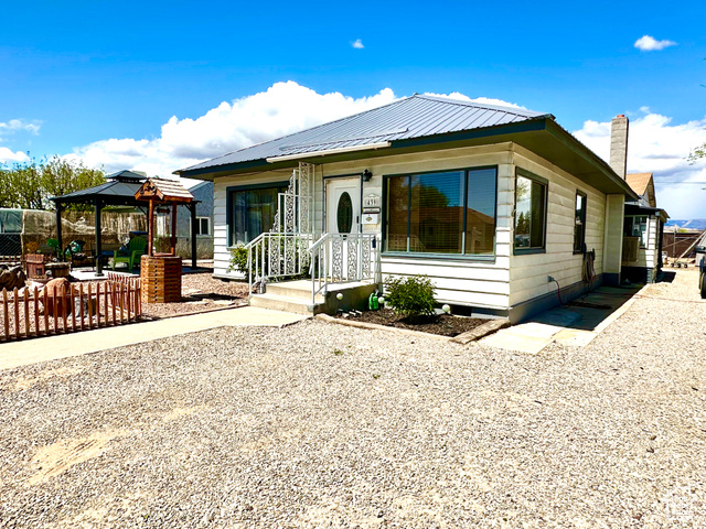 439 E 400 S, Vernal UT 84078