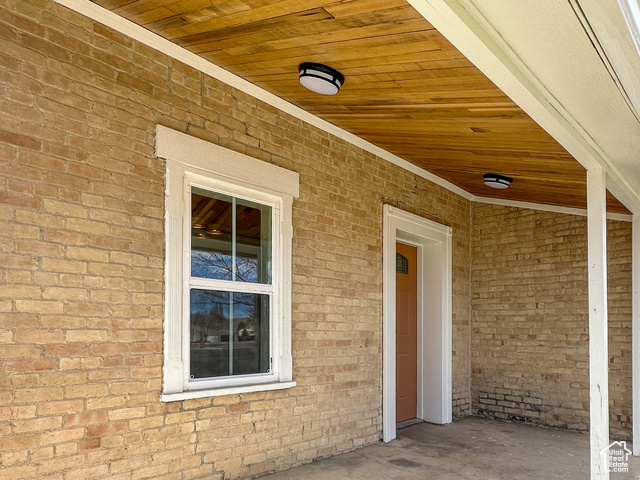 Photo 37 for MLS #2070859 at 120 S 200 East