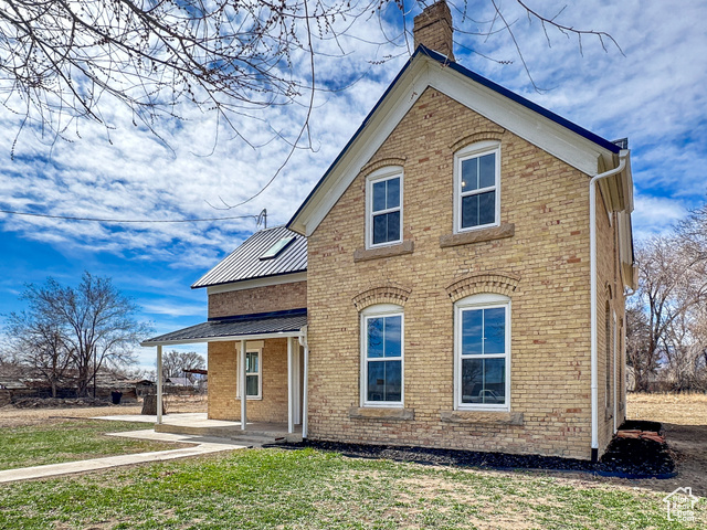 Photo 38 for MLS #2070859 at 120 S 200 East