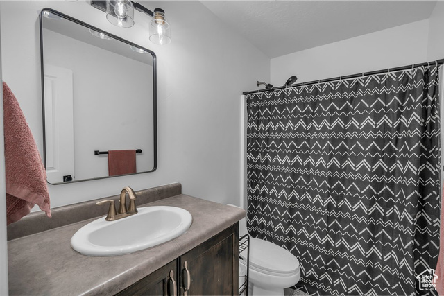 Photo 21 for MLS #2070932 at 3231 S 300 West