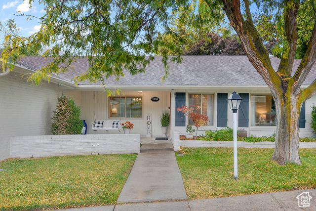 Photo 19 for MLS #2070953 at 2888 E Marrcrest