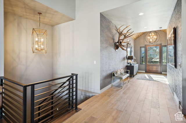 Photo 19 for MLS #2070967 at 5329 N Lauralwood St #A3