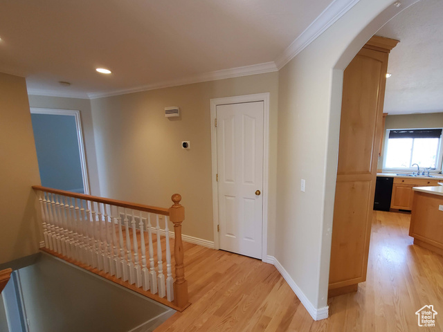 Photo 4 for MLS #2070982 at 1913 E 75 South