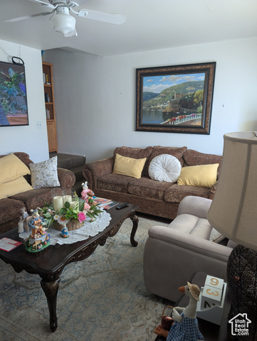 Photo 5 for MLS #2071091 at 556 W 800 North #18