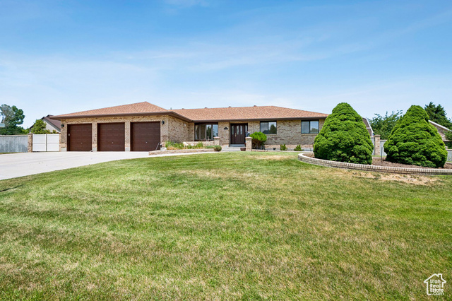 3902 W ANGUS DR, South Jordan UT 84009