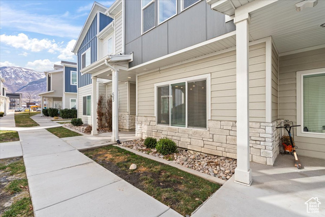 Photo 3 for MLS #2071210 at 270 E 1825 North #53