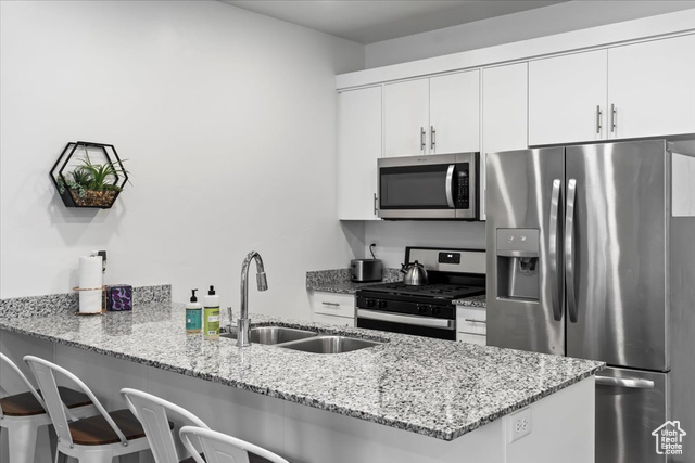Photo 7 for MLS #2071210 at 270 E 1825 North #53