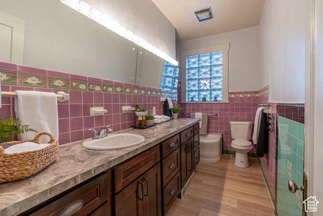 Photo 16 for MLS #2071215 at 33 N 200 East