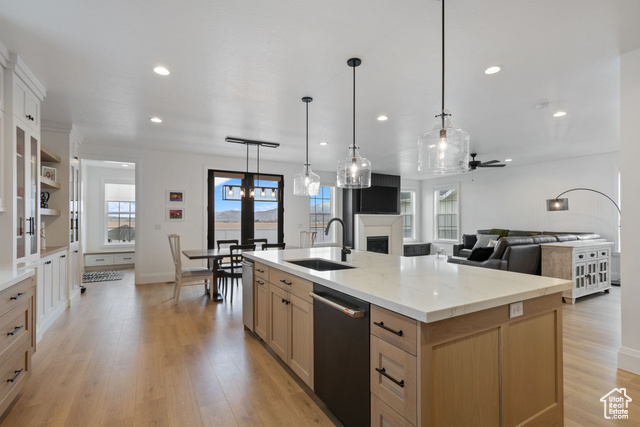 Photo 11 for MLS #2071326 at 238 W Founders Blvd