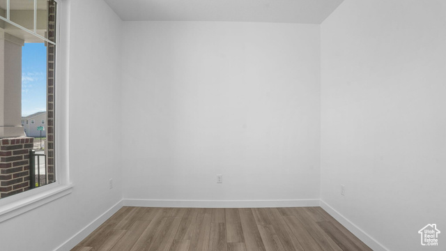 Photo 5 for MLS #2071337 at 6327 W Butte County Dr #446