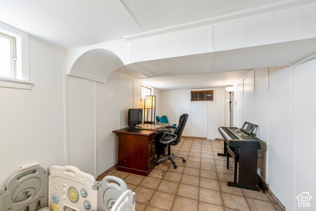 Photo 20 for MLS #2071385 at 2348 Iowa Ave