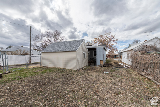 Photo 35 for MLS #2071385 at 2348 Iowa Ave