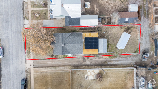 Photo 2 for MLS #2071385 at 2348 Iowa Ave