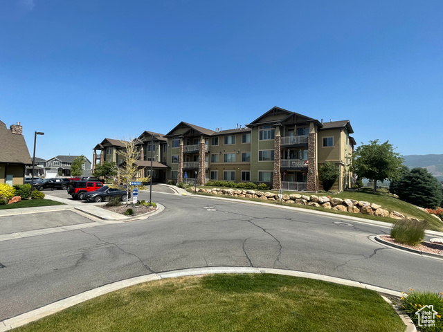602 S EDGEWOOD DR #125, North Salt Lake UT 84054