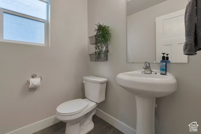 Photo 9 for MLS #2071524 at 6581 W Yawkey Way