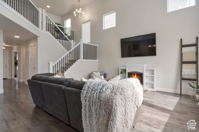 Photo 3 for MLS #2071524 at 6581 W Yawkey Way