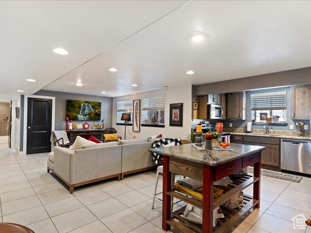 Photo 33 for MLS #2071559 at 149 N Village Park Dr