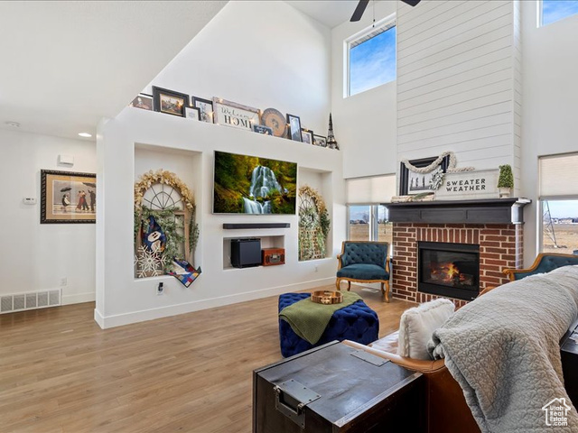 Photo 5 for MLS #2071559 at 149 N Village Park Dr