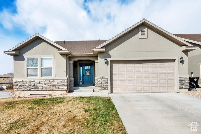 Beautiful Wheeler Park rambler located in on an incredible corner lot that is perfectly situated to capture manificent views of Mount Timpanogos and gorgeous sunsets. The open floor plan with great room, vaulted ceilings, granite countertops, large walk-in pantry, primary ensuite with huge soaker tub, is spacious and functional. The downstairs is 100% finished, complete with beautiful wood flooring in the large open game/family room. Enjoy ample storage throughout home. The south facing corner lot makes it easy to keep snow clear during the winter months. Located in a prime, quiet neighborhood near schools, parks, shopping, restaurants and more. You will love spending summer nights BBQ'ing on the enormous Trex deck. With world-class golf, skiing and recreational activities galore, Heber City is the ideal place to live and play. Make this home yours!