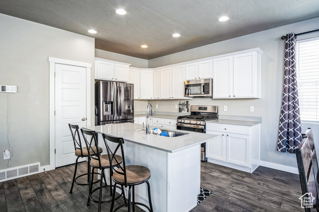 Photo 2 for MLS #2071621 at 5731 W Osprey Dr