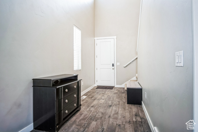Photo 7 for MLS #2071621 at 5731 W Osprey Dr