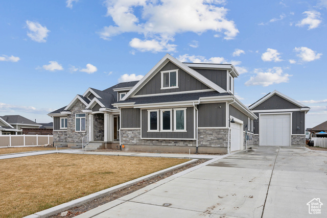 Photo 2 for MLS #2071882 at 9227 N Horizon Dr