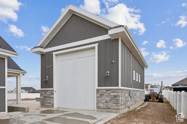 Photo 10 for MLS #2071882 at 9227 N Horizon Dr
