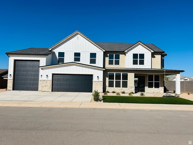 449 E Bramish Pl
                     MLS #2071904