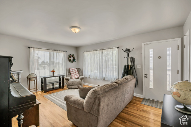 Photo 5 for MLS #2071975 at 357 S 600 East