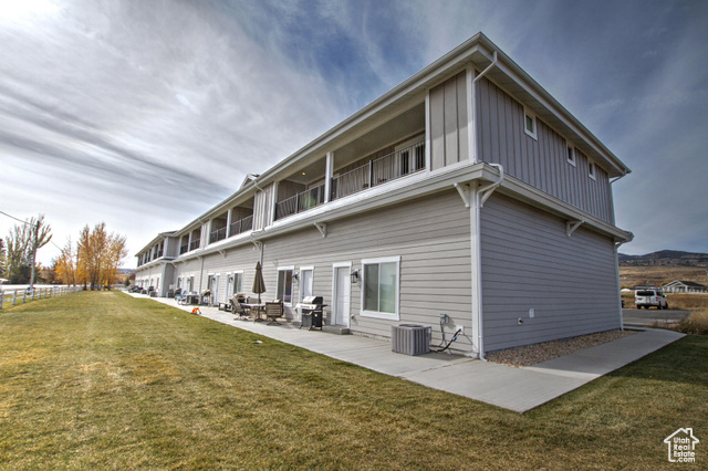 Photo 42 for MLS #2071980 at 55 W Buttercup Ln #24/23
