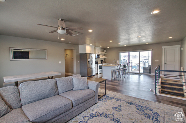 Photo 14 for MLS #2071980 at 55 W Buttercup Ln #24/23