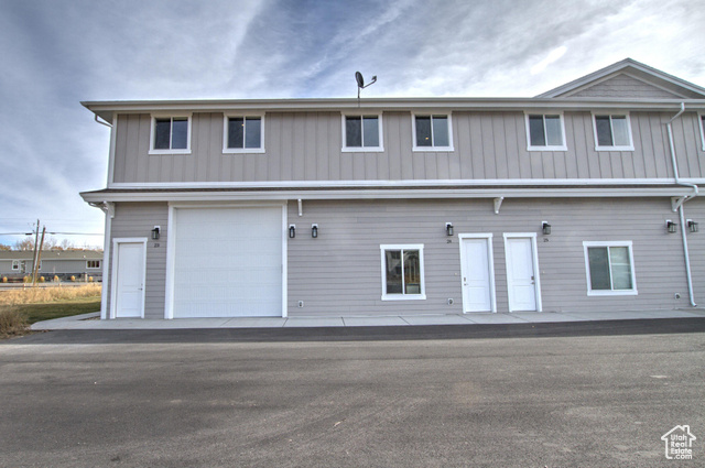 Photo 9 for MLS #2071980 at 55 W Buttercup Ln #24/23