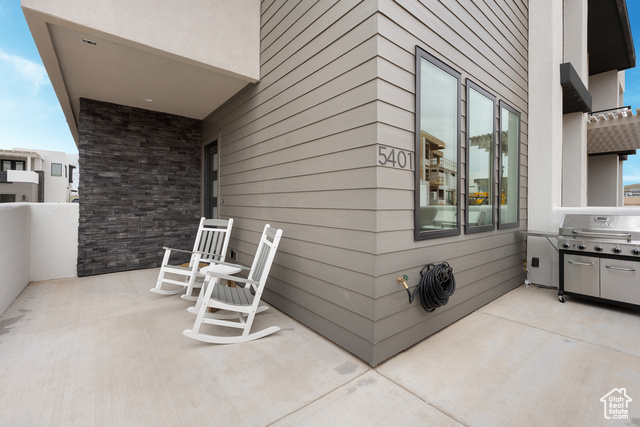 Photo 7 for MLS #2072159 at 5401 S Aquamarine Ln