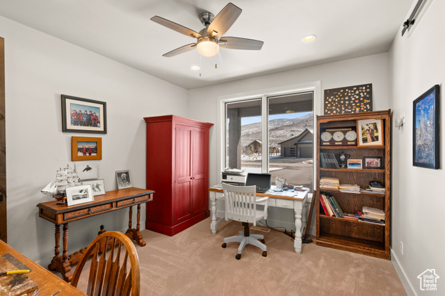 Photo 20 for MLS #2072280 at 481 Thorn View Ct #6