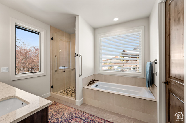 Photo 15 for MLS #2072280 at 481 Thorn View Ct #6
