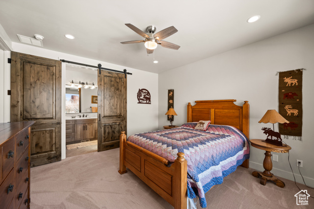 Photo 18 for MLS #2072280 at 481 Thorn View Ct #6