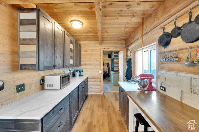 Photo 8 for MLS #2072433 at 183 N Silver Sage Rd