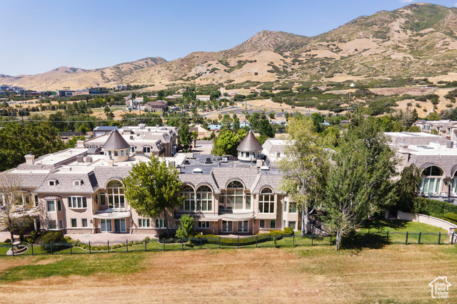 2726 E WASATCH DR #18, Salt Lake City UT 84108