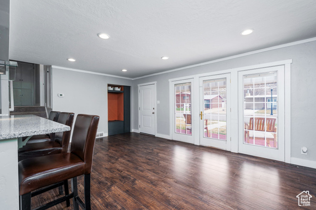 Photo 5 for MLS #2072522 at 1305 N Valentine St