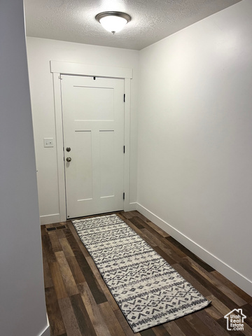 Photo 4 for MLS #2072622 at 956 W 40 North