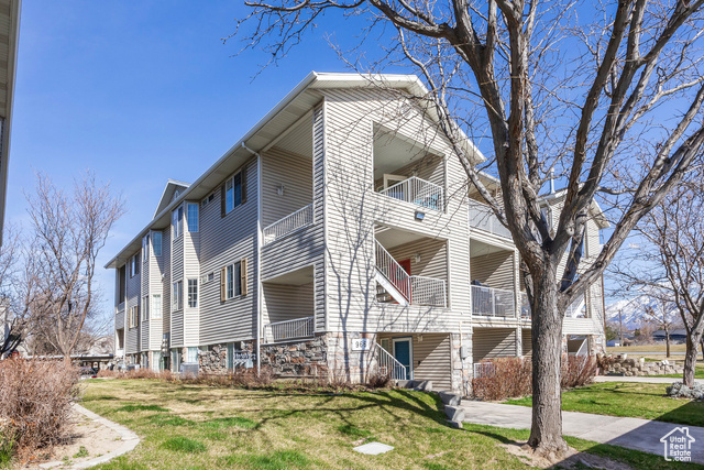 Photo 24 for MLS #2072632 at 966 W Big River Ct #3