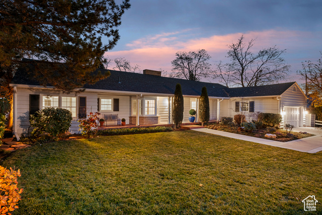 Photo 60 for MLS #2072634 at 2532 E Maywood Dr